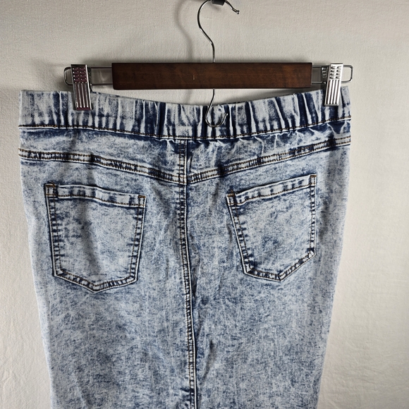 Blue Savvy Jeans Denim Destructed Skirt Size Medium Y2K Acid Wash - Picture 6 of 8